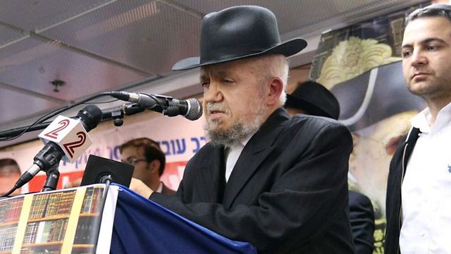 Meir Mazuz Ynetnews News Eli Yishais spiritual leader explains why the