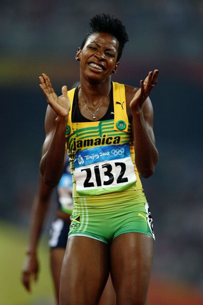 Melaine Walker Melaine Walker Pictures Olympics Day 12 Athletics Zimbio