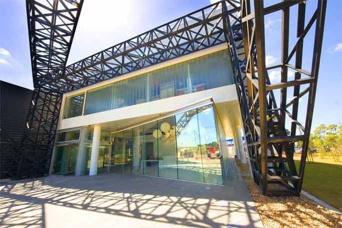 Melbourne Centre for Nanofabrication