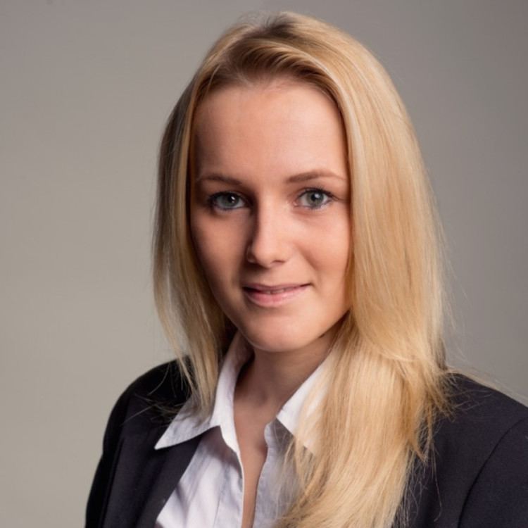 Melissa Meyer Melissa Meyer Referentin Datenschutz und Datensicherheit Telekom