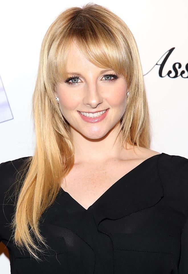 Melissa Rauch cimgtvgcdnnetir20131115f6f85dc4112248f2