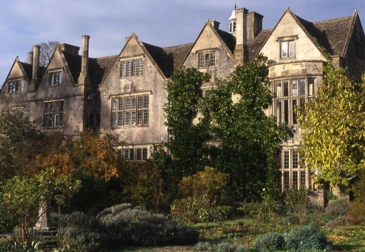 Mells Manor Landed families of Britain and Ireland 215 Asquith of Mells Manor