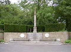 Mells War Memorial httpsuploadwikimediaorgwikipediacommonsthu