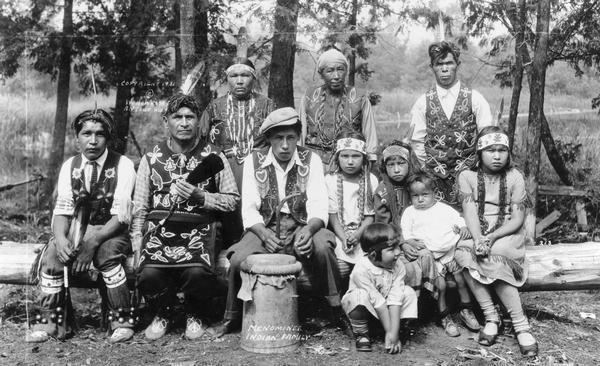 Menominee Menominee Indian Family Photograph Wisconsin Historical Society