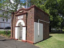 Men's Toilet, Russell Street, Toowoomba httpsuploadwikimediaorgwikipediacommonsthu