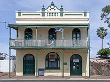 Menzies, Western Australia httpsuploadwikimediaorgwikipediacommonsthu