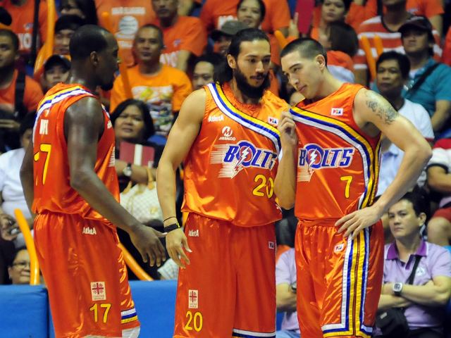 Meralco Bolts PBA West wills Bolts to victory against Beermen Sports GMA News