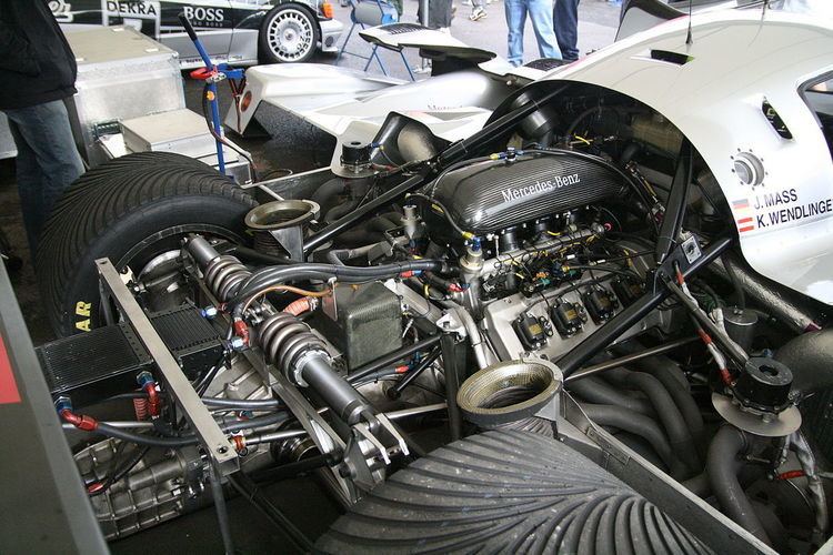 Mercedes-Benz M119 engine