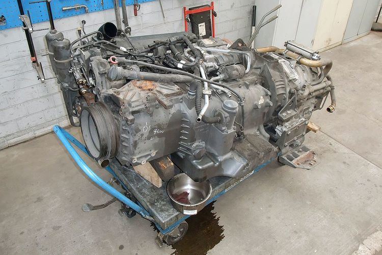 Mercedes-Benz OM457 engine