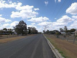 Meringandan West, Queensland httpsuploadwikimediaorgwikipediacommonsthu