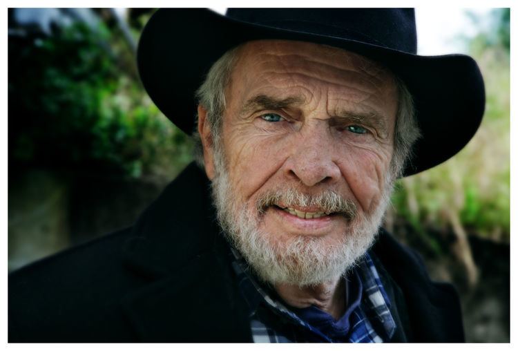 Merle Haggard Interview with country star Merle Haggard Includes