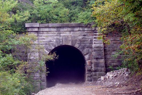 Merritton Tunnel WikiGOGO Merritton Tunnel Interesting torold