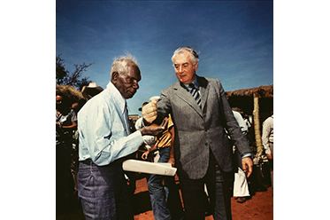 Mervyn Bishop The Photograph and Australia the curator and the exhibition