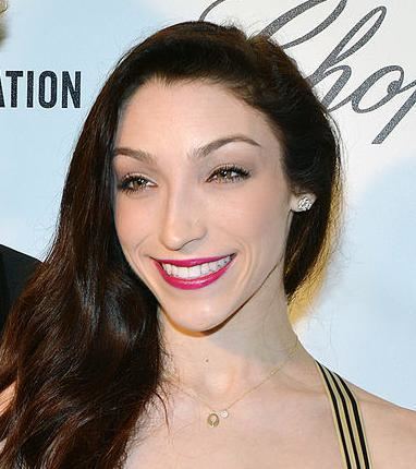 Meryl Davis Val Chmerkovskiy says his brother Maks 39loves and adores