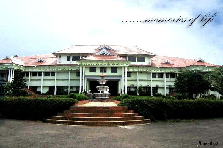 MES College Marampally, Aluva