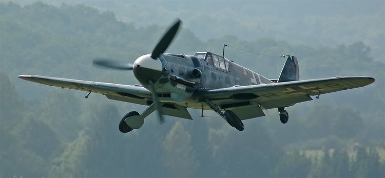 Messerschmitt Bf 109 httpsuploadwikimediaorgwikipediacommons00