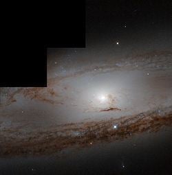Messier 65 httpsuploadwikimediaorgwikipediacommonsthu