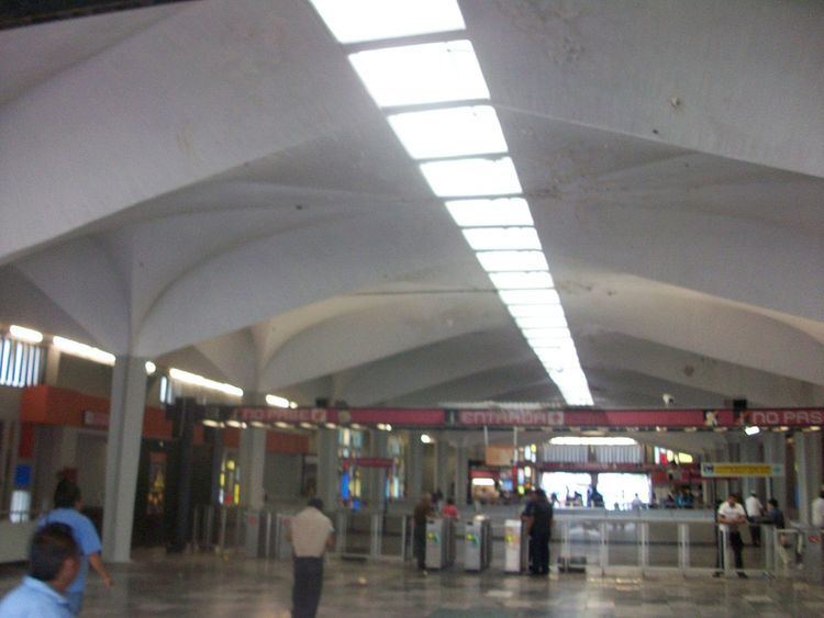 Metro Candelaria