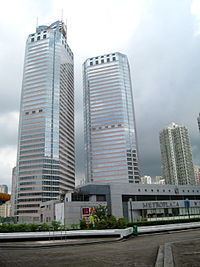 Metroplaza Towers httpsuploadwikimediaorgwikipediacommonsthu
