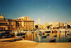Metropolitan City of Bari httpsuploadwikimediaorgwikipediacommonsthu