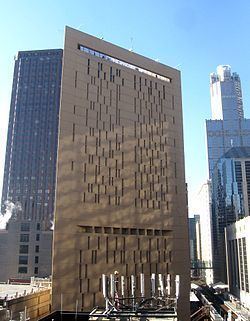 Metropolitan Correctional Center, Chicago httpsuploadwikimediaorgwikipediacommonsthu