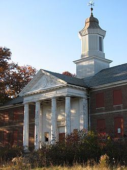 Metropolitan State Hospital (Massachusetts) httpsuploadwikimediaorgwikipediacommonsthu