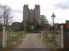 Mettingham Castle httpsuploadwikimediaorgwikipediacommonsthu