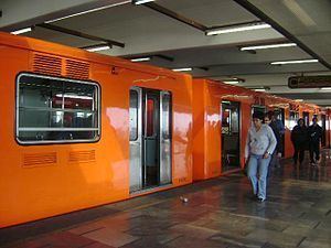 Mexico City Metro Line 9 httpsuploadwikimediaorgwikipediacommonsthu