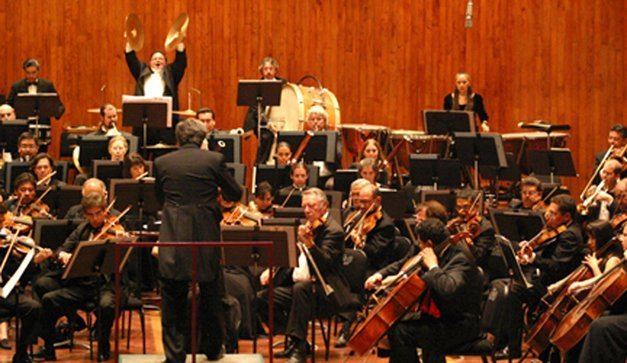 Mexico City Philharmonic Orchestra Orquesta Filarmnica de la Ciudad de Mxico y el Cuarteto la Catrina