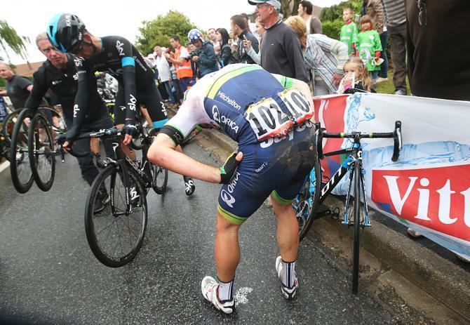 Michael Albasini Tour de France shorts Albasini fractures arm in stage 5 crash