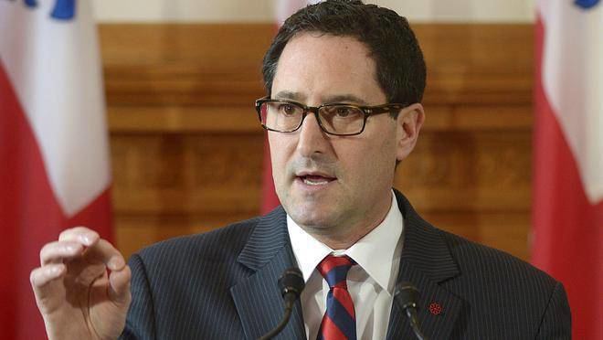 Michael Applebaum Montreal mayor police union boss at odds The Chronicle