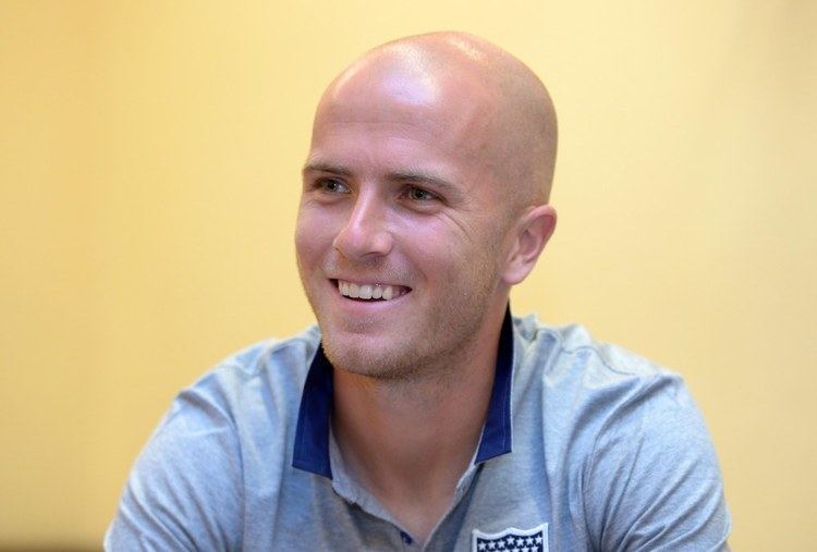 Michael Bradley (soccer) Why would Michael Bradley leave a great European team for