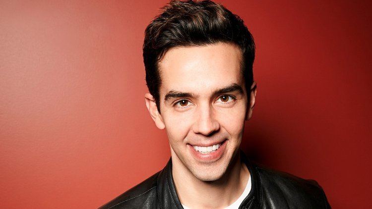 Michael Carbonaro QampA with Michael Carbonaro of 39The Carbonaro Effect39 on