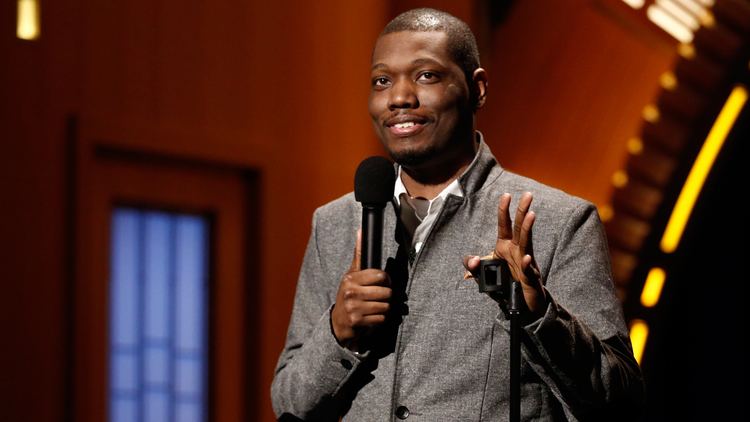 Michael Che SNL39s Weekend Update Shakes Up Yet Again The Daily Show39s