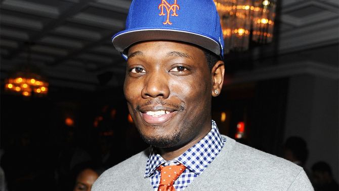 Michael Che Michael Che Debuts on 39Saturday Night Live39 Weekend Update