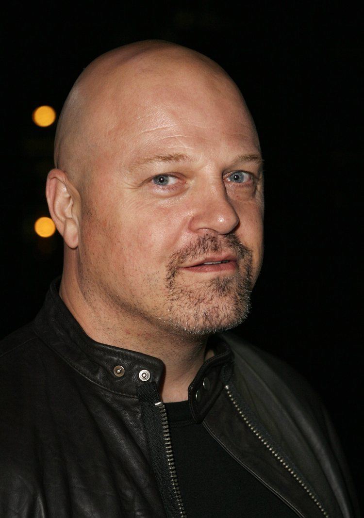 Michael Chiklis American Horror Story Freak Show Casts Michael Chiklis