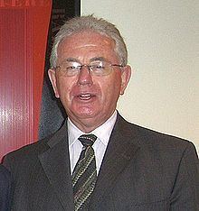 Michael Cullen (politician) httpsuploadwikimediaorgwikipediacommonsthu