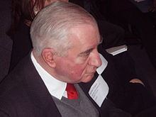 Michael English (politician) httpsuploadwikimediaorgwikipediacommonsthu