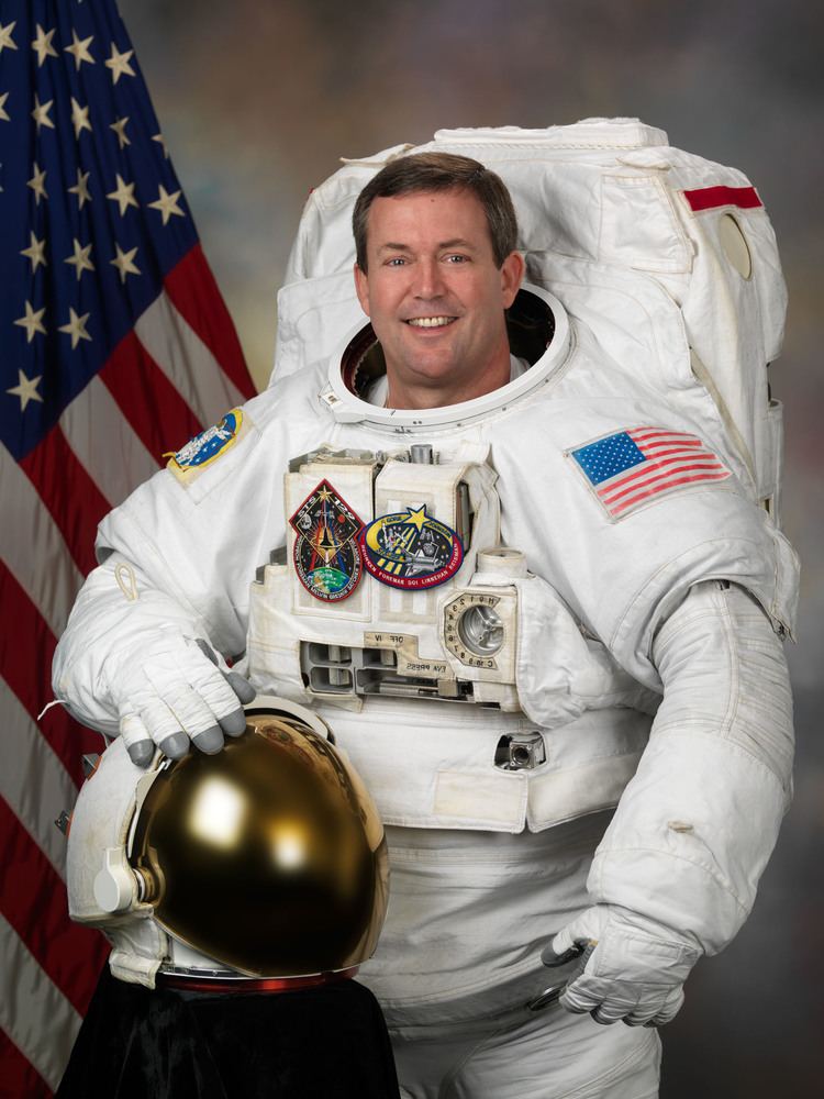 Michael Foreman (astronaut) httpsuploadwikimediaorgwikipediacommons55