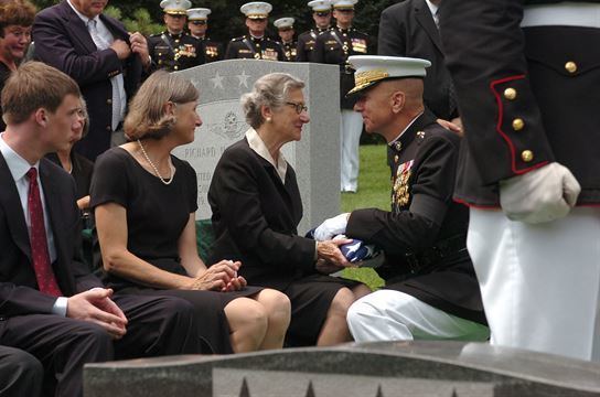 Michael Hagee 26th Commandant laid to rest a hero gt Headquarters Marine