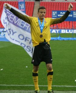 Michael Ingham (footballer) httpsuploadwikimediaorgwikipediacommonsthu