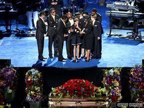 Michael Jackson memorial service i2cdnturnercomcnn2009TECH0707michaeljack