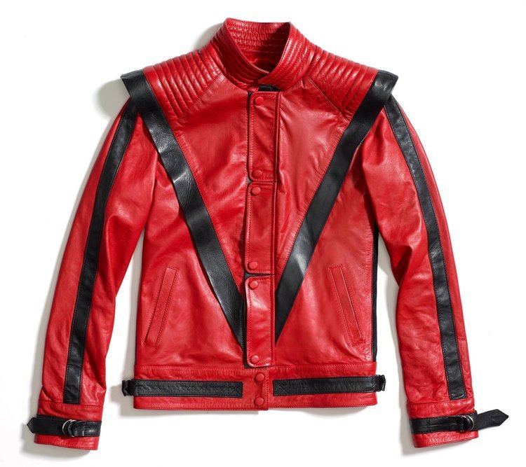 Michael Jackson's Thriller jacket Michael Jackson Thrillertakki Toiveitani Pinterest Bottle