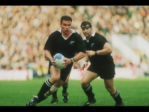 Michael Jones (rugby union) MUD GLORY MICHAEL JONES 1991 YouTube