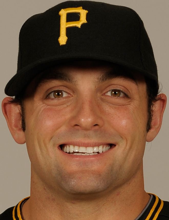 Michael McKenry l2yimgcombtapires12ZJTXCg4gEV3NSMNNn5cY9g