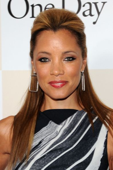 Michael Michele Detailed Biography with Photos Videos