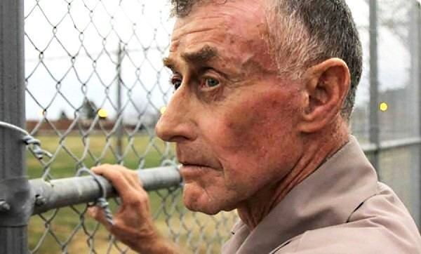 Michael Peterson (murder suspect) Michael Peterson Will Plead Guilty to Manslaughter But He Still