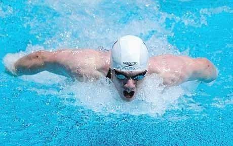 Michael Rock (swimmer) Michael Phelps shot down by Briton Michael Rock in Duel in
