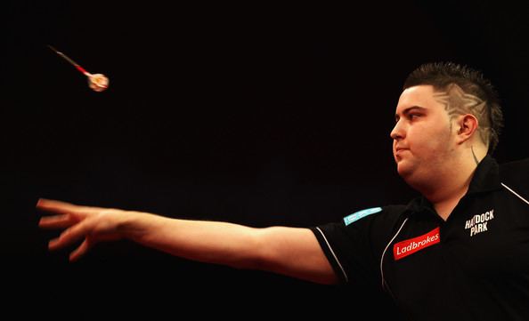 Michael Smith (darts player) DARTS 5 NEW STARS TO WATCH The Sports Lab UK