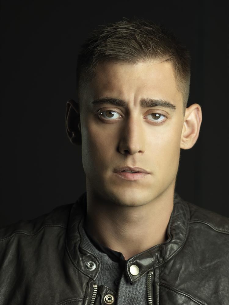 Michael Socha Will Scarlet Michael Socha Photo 37757262 Fanpop